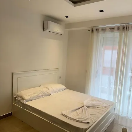 Apartamento Shengjin